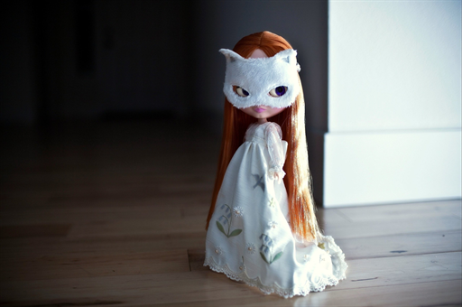 眼睛干涩感觉有东西磨得慌